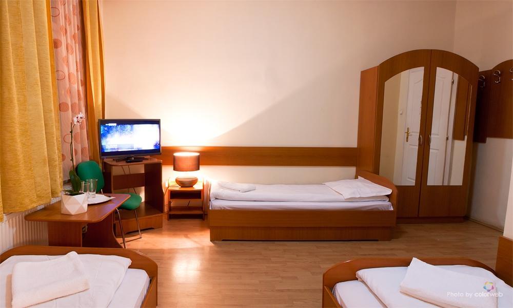 Szilagyi Hotel&Restaurant Gheorgheni  ภายนอก รูปภาพ